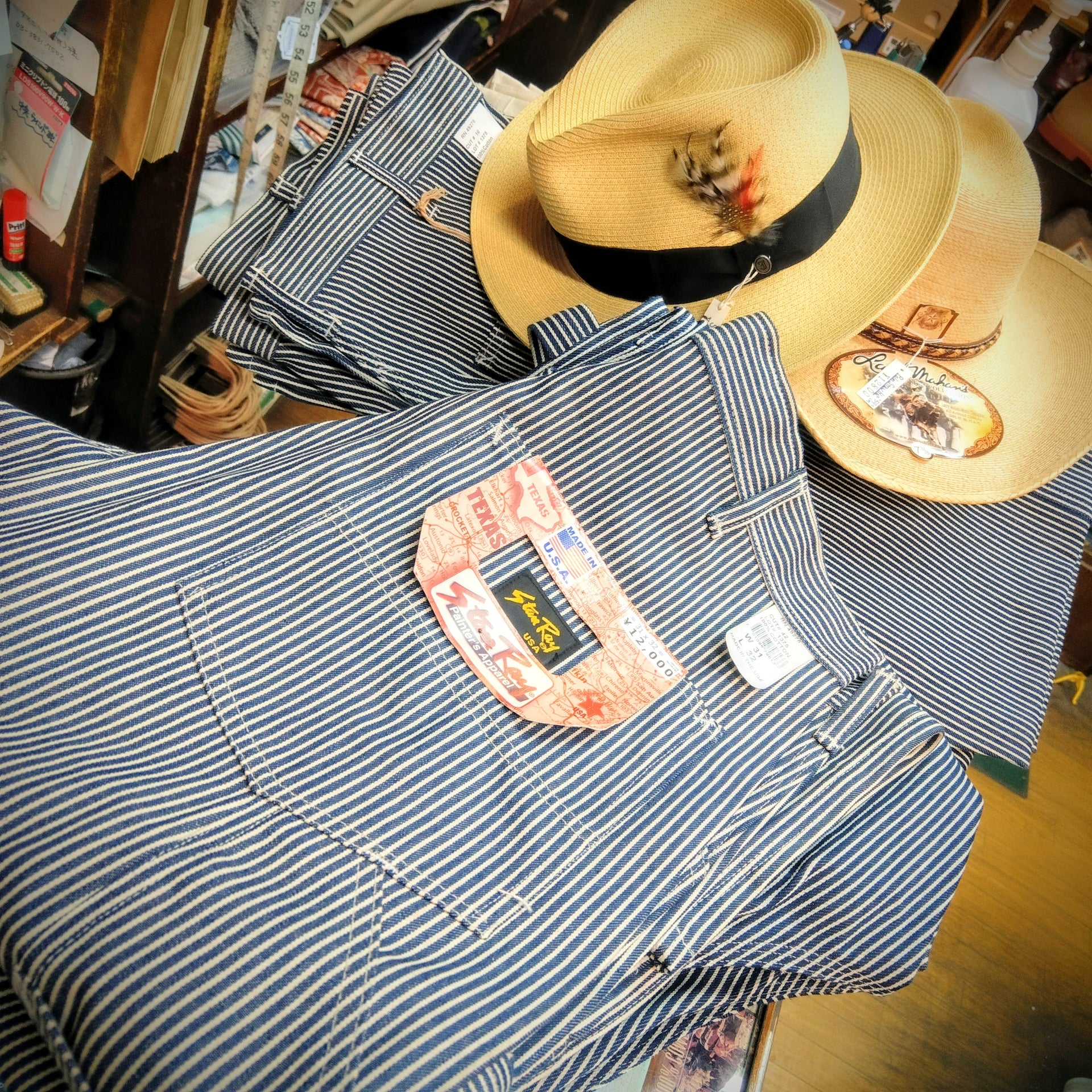 ■■■ ITEM INFO ■■■