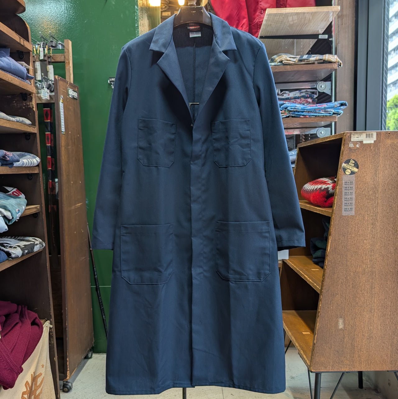 Shop Coat　= 7.25oz T/C twill =